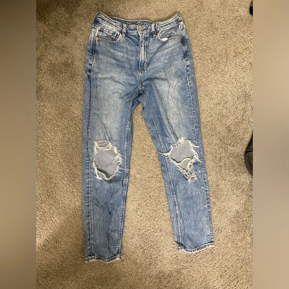 American Eagle Outfitters High Rise Blue Jeans - Picture 1 of 3